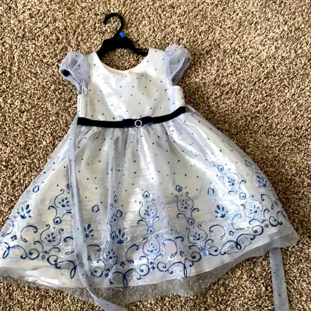 Size 5 dress